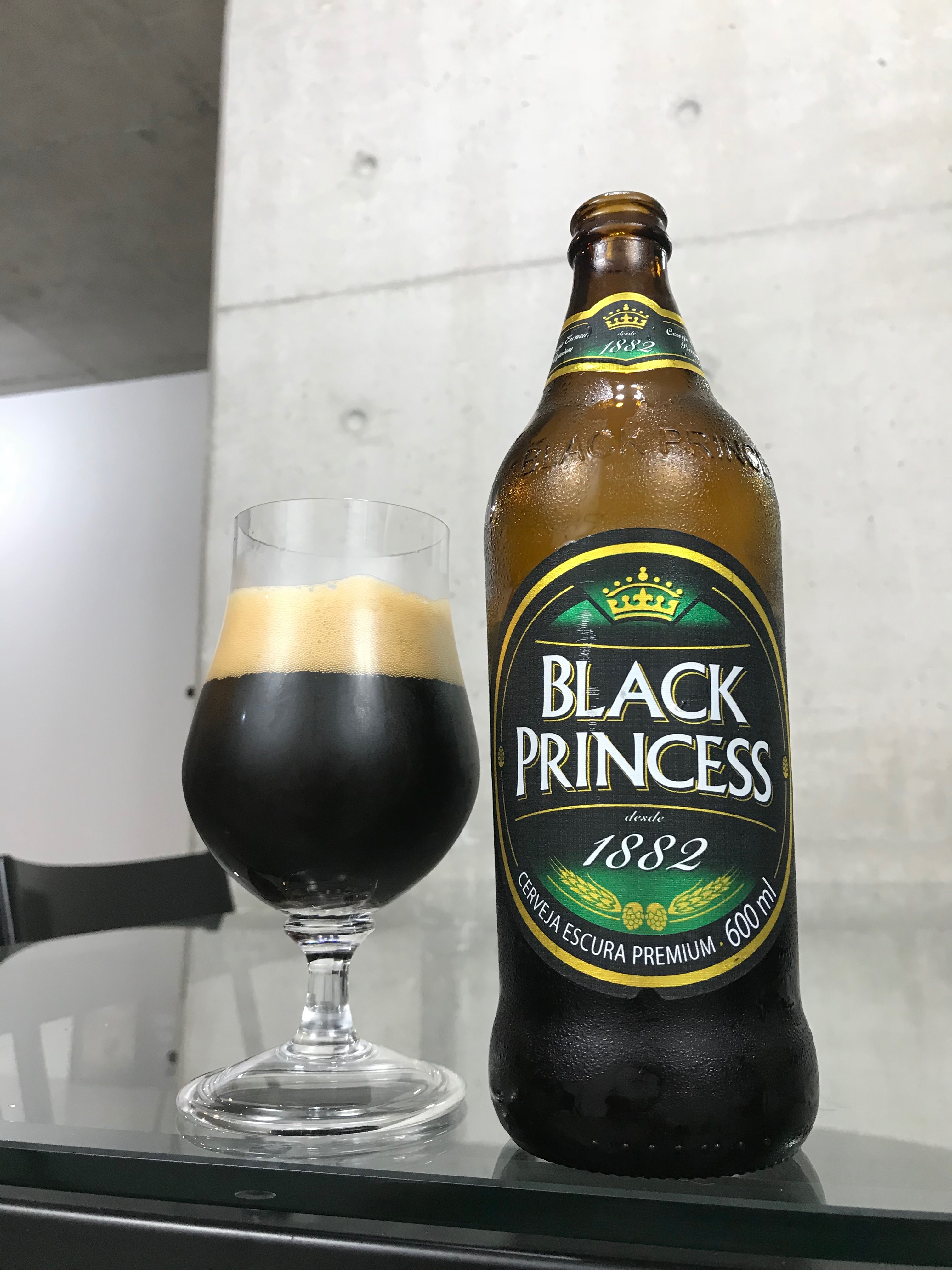 Cerveja Black Princess Dark