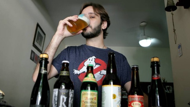 Eduardo Lopes foge das cervejas com milho: churrasco para ele só com cerveja puro malte Foto: Luiz Ackermann