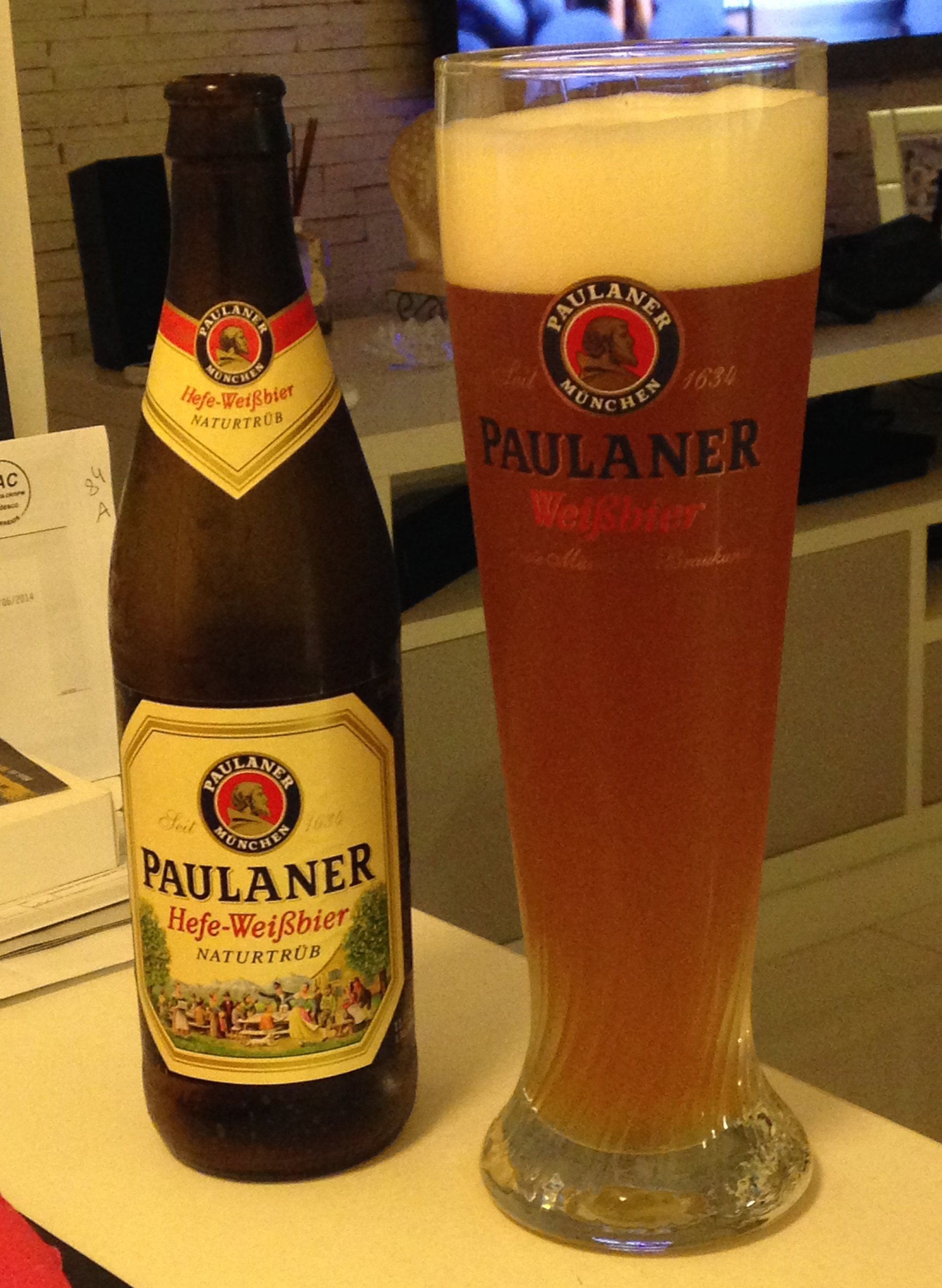 Paulaner Hefe Weissbier Naturtrüb